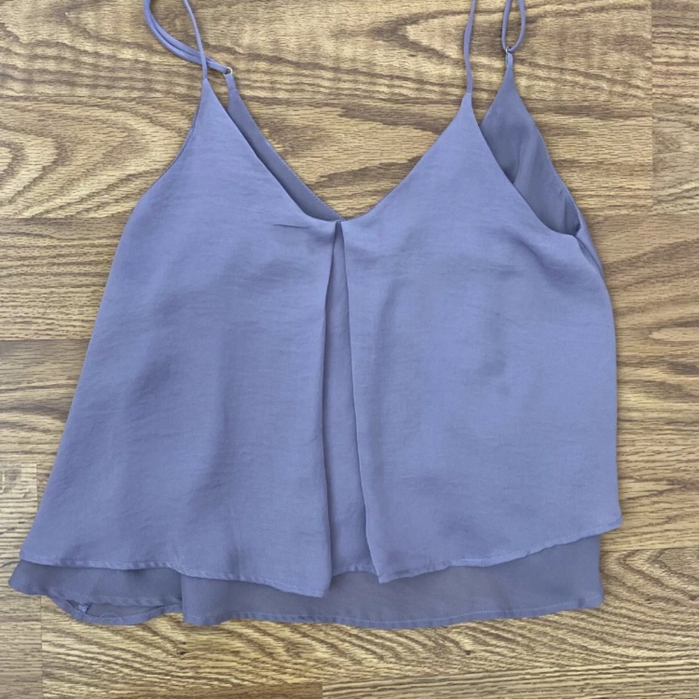 Crop Tops Purple AND Black/White - Picture 8 of 15